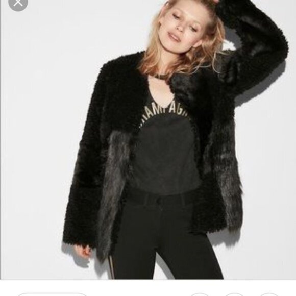 Express Black Faux Fur Coat Medium - Picture 2 of 9